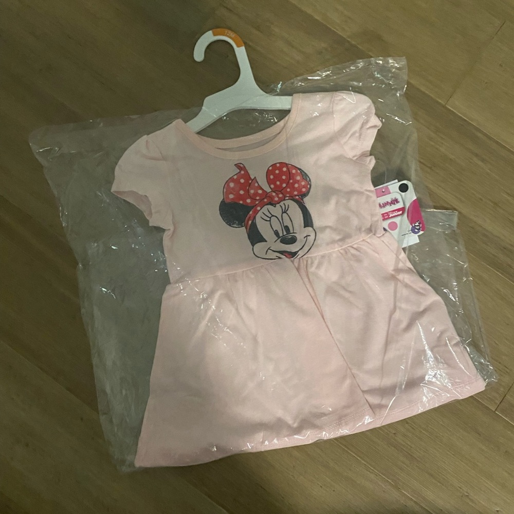 💜NWT! 12M Girls Minnie Mouse Dress!